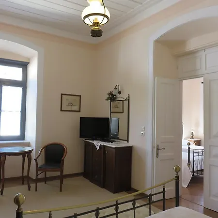 φαίδρα Πανσιόν 4*